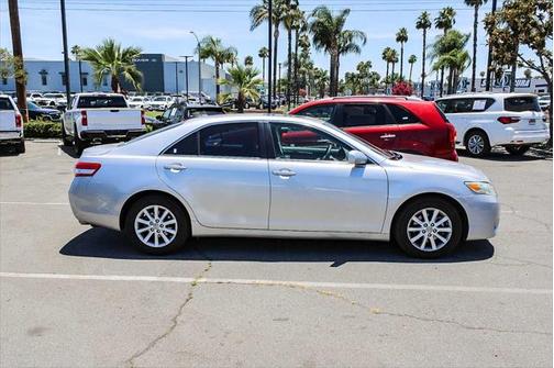 2011 Toyota Camry XLE