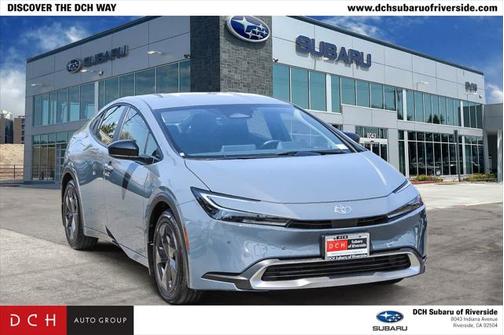 2024 Toyota Prius Prime SE