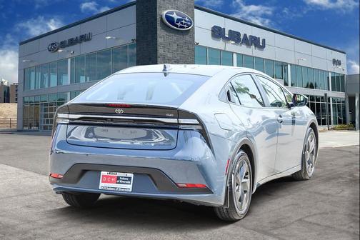 2024 Toyota Prius Prime SE