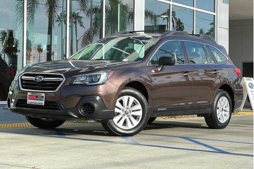 Photo 2 of 44 of 2019 Subaru Outback 2.5i