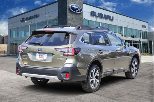2022 Subaru Outback Limited XT