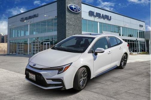 2025 Toyota Corolla Hybrid SE