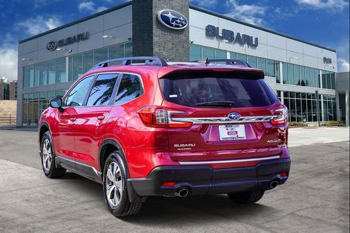 2023 Subaru Ascent Premium 8-Passenger