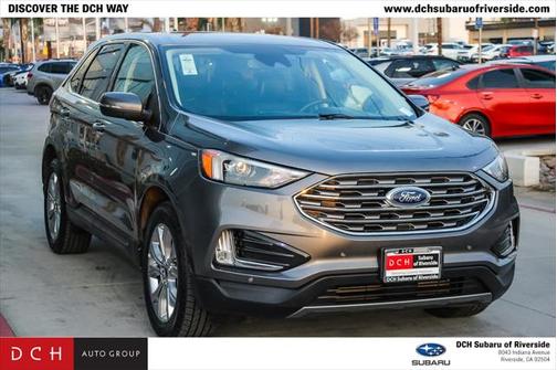 2022 Ford Edge Titanium