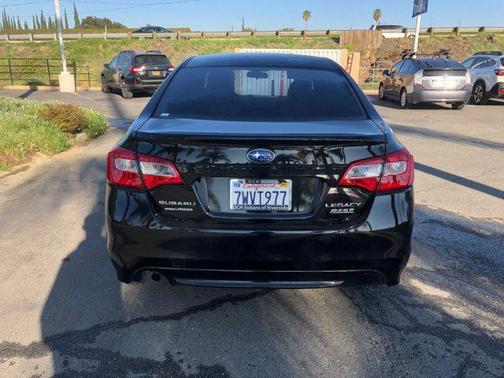 2017 Subaru Legacy Base