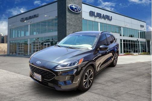2022 Ford Escape SE