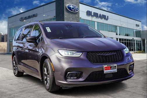 2021 Chrysler Pacifica Touring
