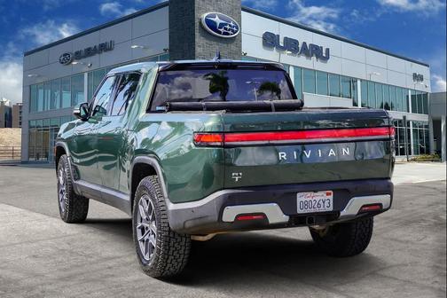 2023 Rivian R1T Adventure