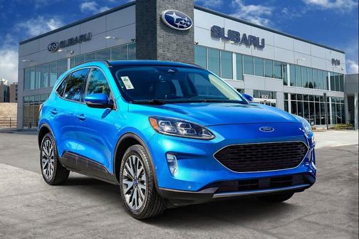 2020 Ford Escape Titanium