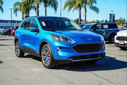 2020 Ford Escape Titanium