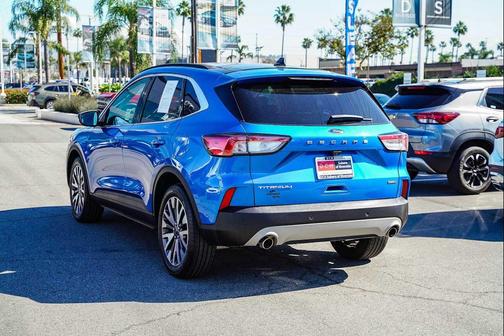 2020 Ford Escape Titanium