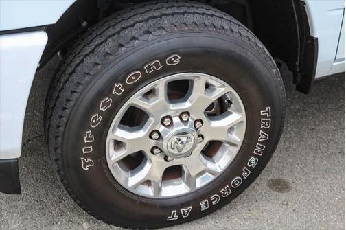 2024 RAM 2500 Laramie Crew Cab 4x4 6'4' Box