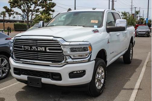 2024 RAM 2500 Laramie Crew Cab 4x4 6'4' Box
