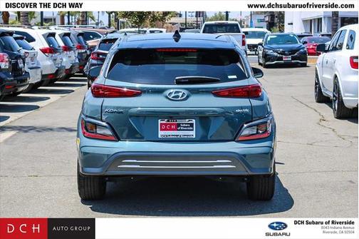 2022 Hyundai KONA EV SEL