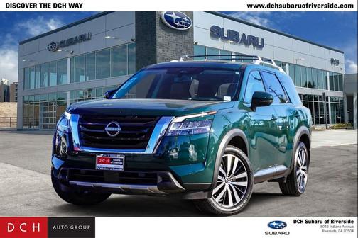 2023 Nissan Pathfinder Platinum FWD