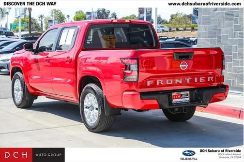 2023 Nissan Frontier SV