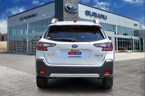 2025 Subaru Outback Touring XT