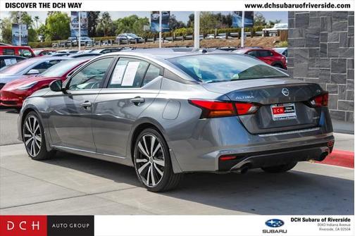 2021 Nissan Altima SR VC-Turbo FWD
