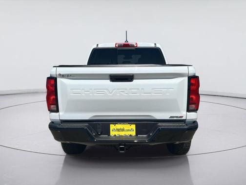 Summit White 2023 Chevrolet Colorado ZR2