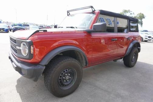 2023 Ford Bronco BASE