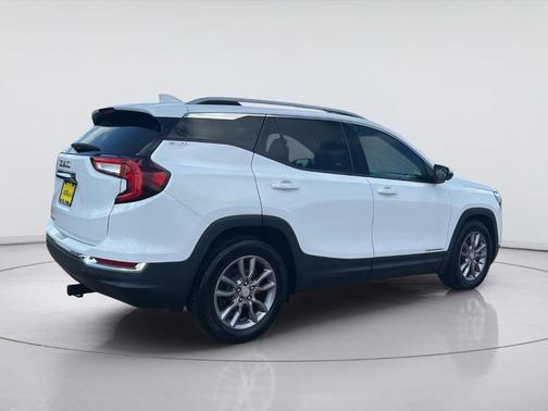 Summit White 2023 GMC Terrain SLT