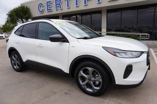 STAR WHITE METALLIC TRI-COA 2025 Ford Escape ST-LINE