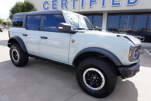 CACTUS GRAY 2023 Ford Bronco BADLANDS