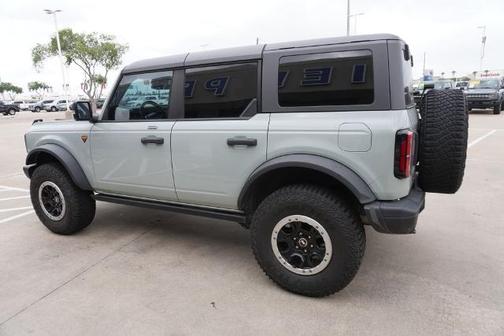 CACTUS GRAY 2023 Ford Bronco BADLANDS