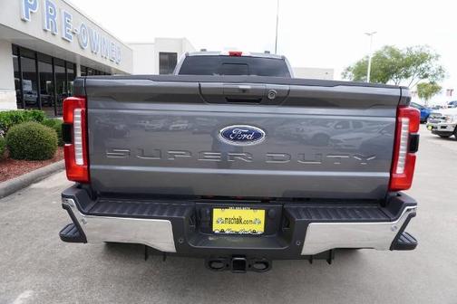 2025 Ford F-350 LARIAT SUPER DUTY