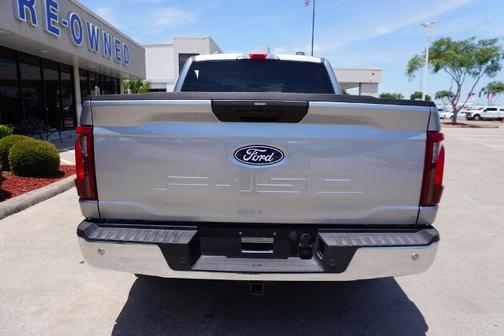 ICONIC SILVER METALLIC 2025 Ford F-150 XLT