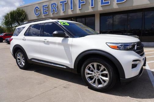 STAR WHITE MET TRI-COAT 2023 Ford Explorer XLT