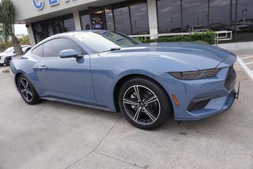 2025 Ford Mustang ECOBOOST PREMIUM