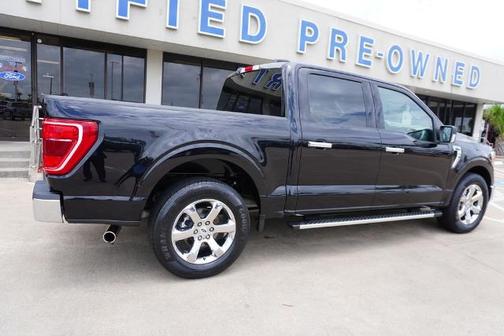 AGATE BLACK METALLIC 2022 Ford F-150 XLT