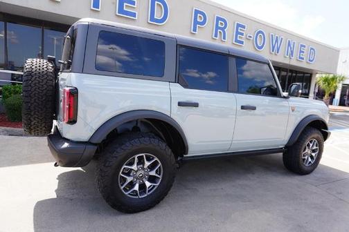 CACTUS GRAY 2023 Ford Bronco BADLANDS