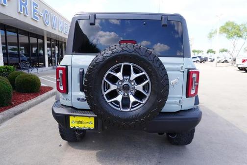 CACTUS GRAY 2023 Ford Bronco BADLANDS