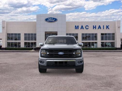 Avalanche 2026 Ford F-150 XLT