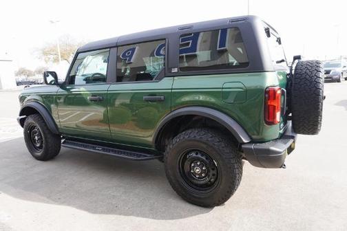 2022 Ford Bronco BLACK DIAMOND