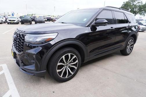AGATE BLACK METALLIC 2025 Ford Explorer ST-LINE