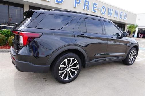 AGATE BLACK METALLIC 2025 Ford Explorer ST-LINE