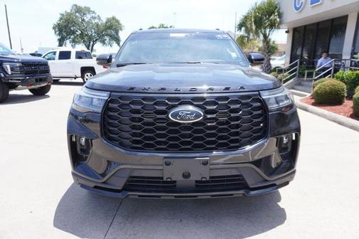 AGATE BLACK METALLIC 2025 Ford Explorer ST-LINE