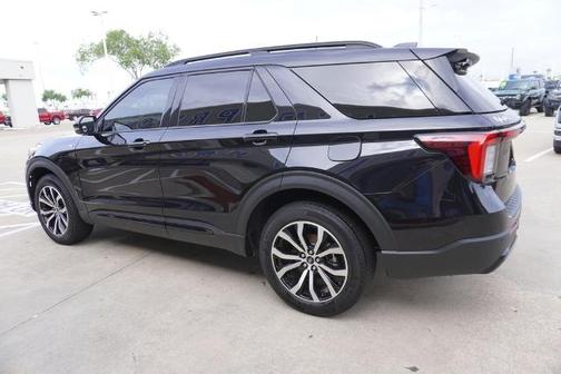 AGATE BLACK METALLIC 2025 Ford Explorer ST-LINE