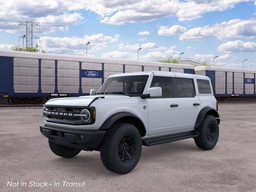 Oxford White 2026 Ford Bronco Outer Banks