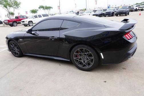 SHADOW BLACK 2025 Ford Mustang GT PREMIUM