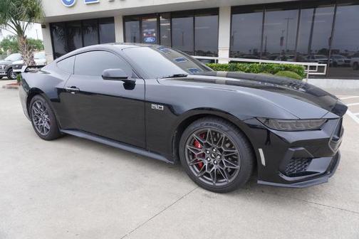 SHADOW BLACK 2025 Ford Mustang GT PREMIUM