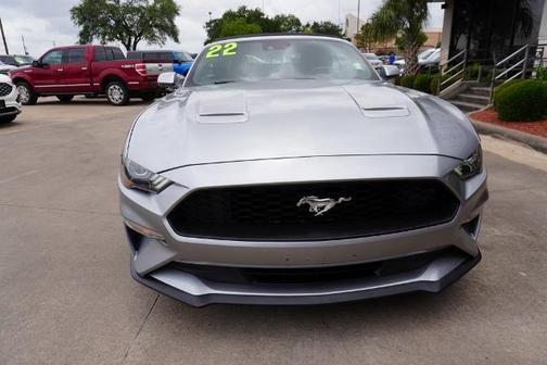 2022 Ford Mustang ECOBOOST PREMIUM