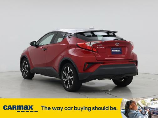2022 Toyota C-HR XLE