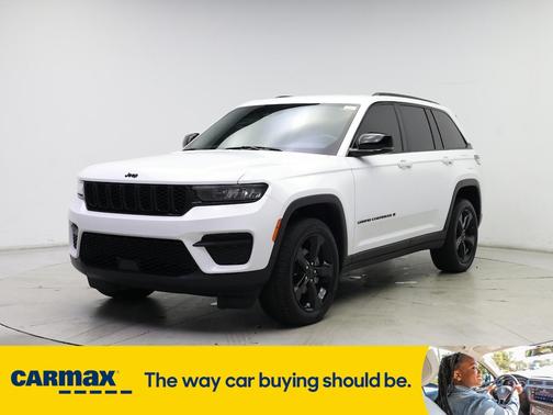 2022 Jeep Grand Cherokee Altitude