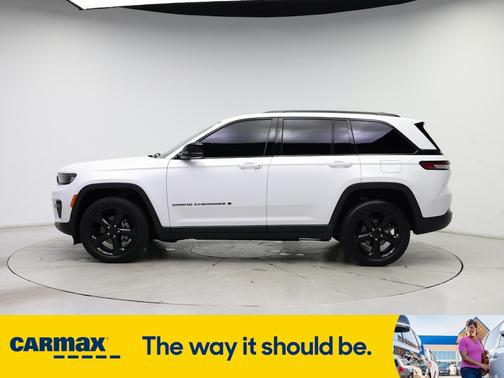 2022 Jeep Grand Cherokee Altitude