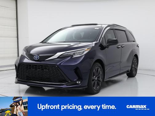 2022 Toyota Sienna XSE