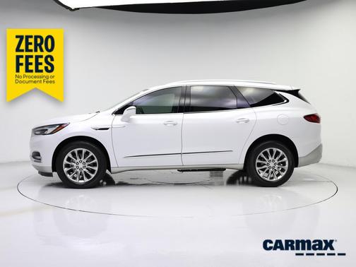 White 2018 Buick Enclave Premium